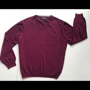 AUTOGRAPH Cashmere Sweater.
